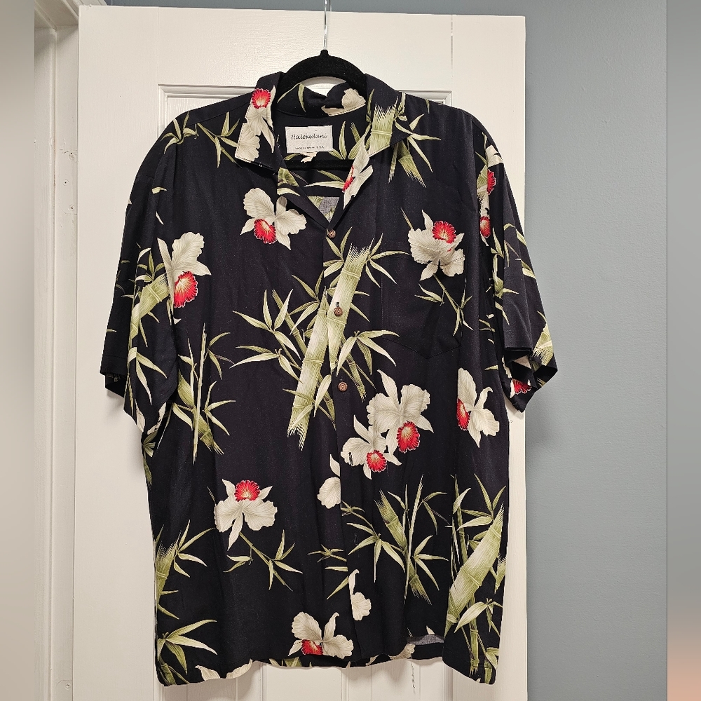 Halekulani Hawaiian printed men's shirt